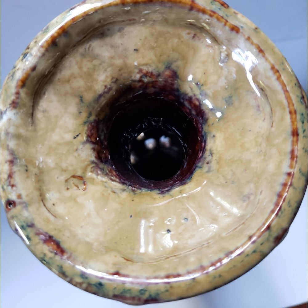 Vase - Picture 7 of 9